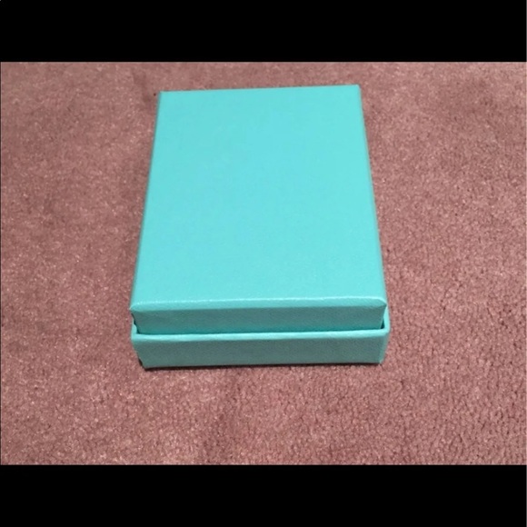 Beautiful Tiffany and Company empty gift box. Excellent condition. - Picture 2 of 3
